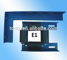 GUIDE DEVICE FOR ELEVATOR COMPENSATION CHAIN