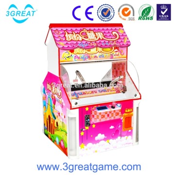 High quality coin operated candy crane machine for 2 players