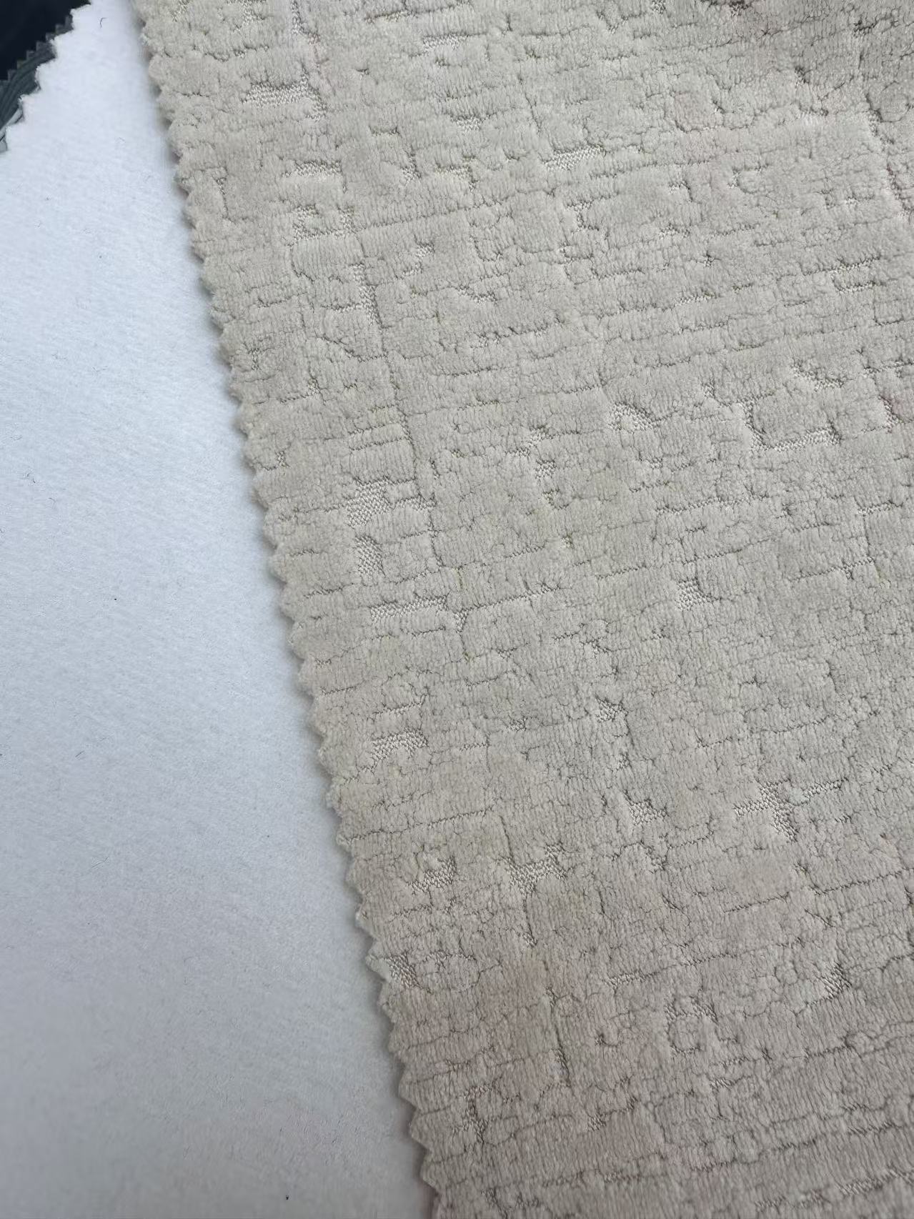 кадифена ткаенина velvet fabric