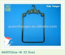 Plastic frame kid clothes hanger G6007