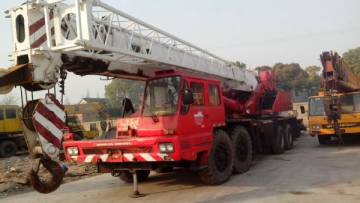 Used TADANO Truck Crane TG700E in good condition