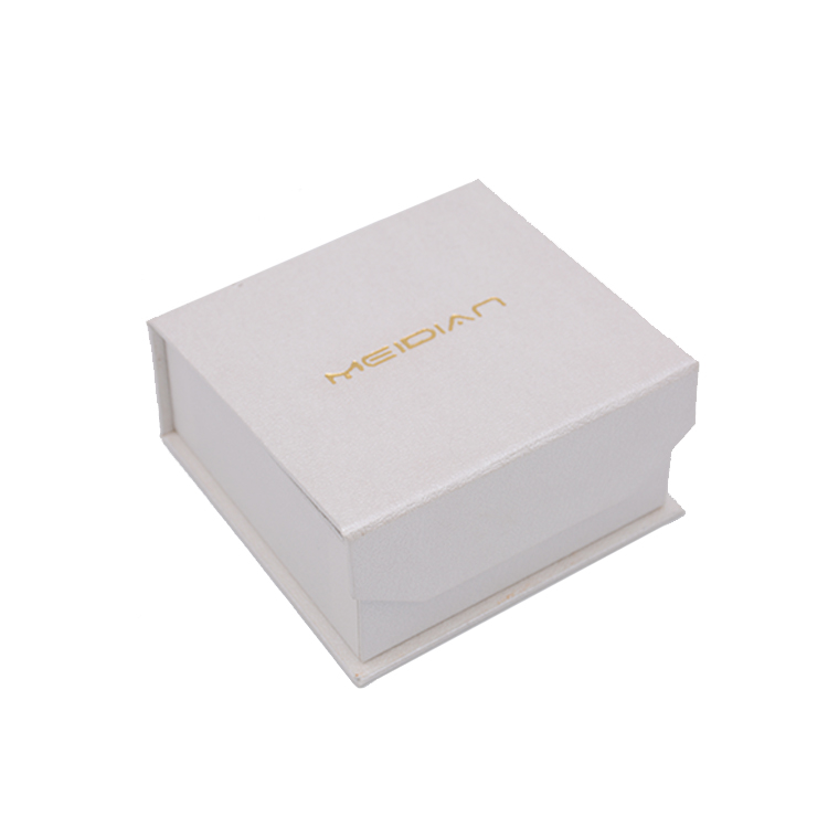 Factory jewelry Packing storage box White elegant jewelry box ring earring pendant box