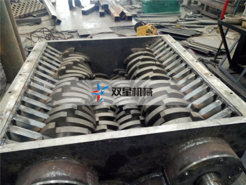 tyre shredding shredder machine Equipment