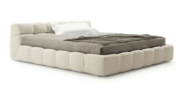 The soft bed wrapped in clouds