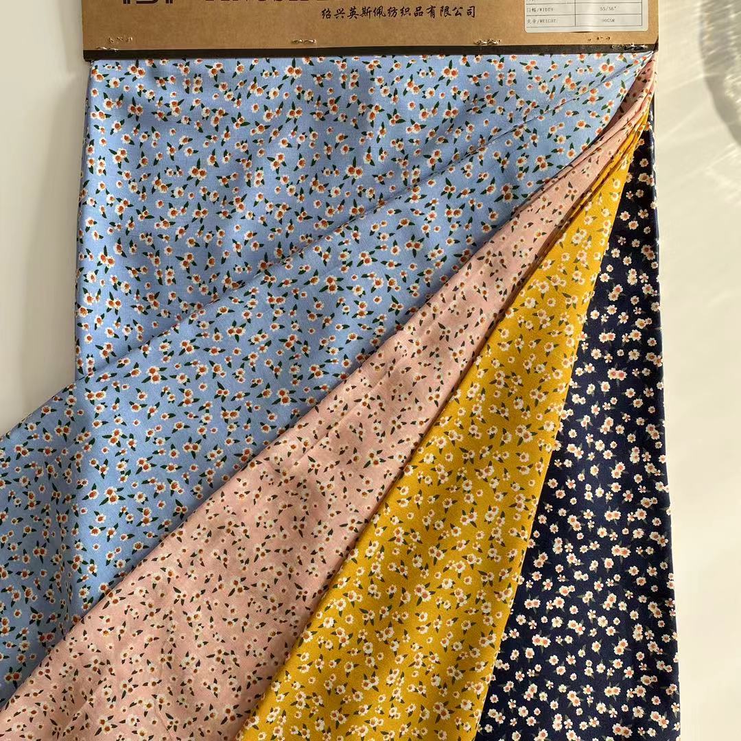 Gewebt 100% Entladung gedruckter Rayon Viskose Stoff 30S 120 gsm Fertigwarenbestand