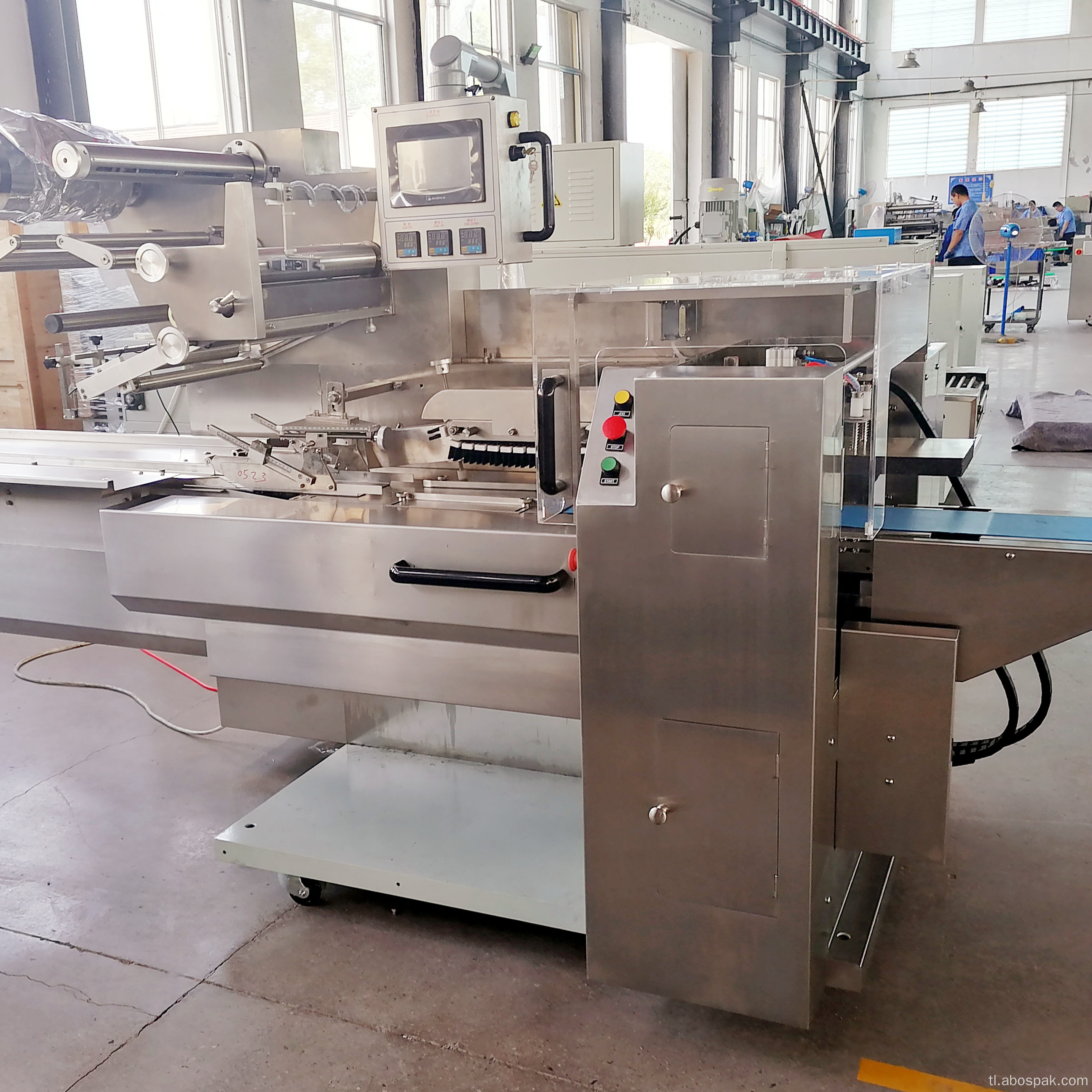 awtomatikong dumpling na may tray flow packing machine