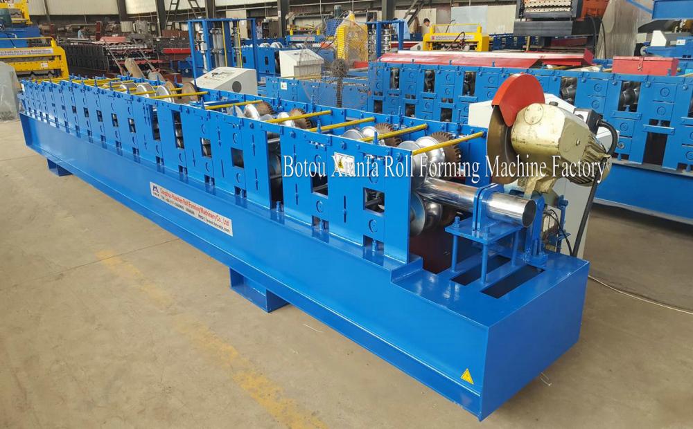 Color Steel Sheet downspouts roll forming machine