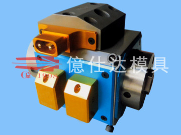 skin-foam-skin three layers extrusion head