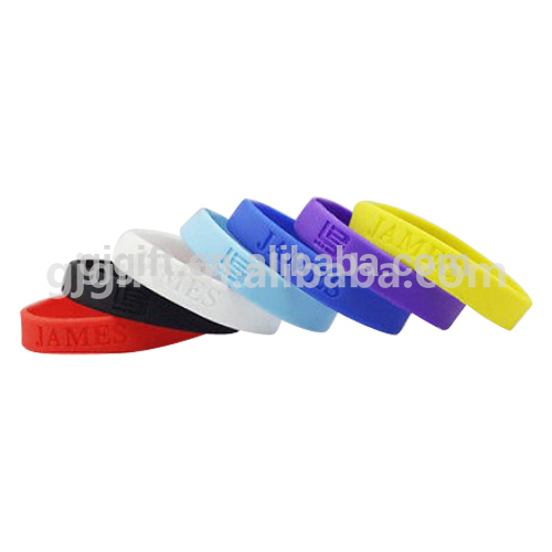 2015 cheap europe custom silicone wristbands