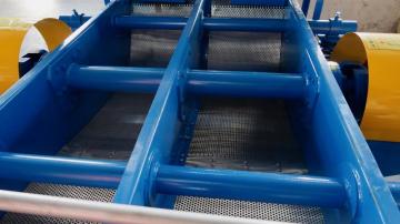 High frequency vibrating screen pulp filtration machine