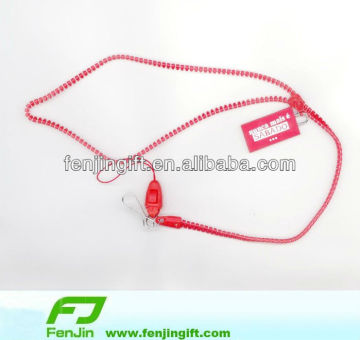 custom zipper lanyard with soft pvc puller