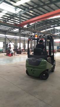 THOR 1.8 mini battery forklift