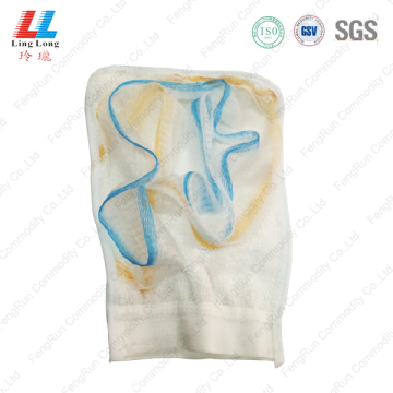 Alluring exfoliating cleaning gloves pad