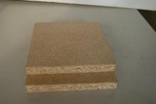 Popular 18 mm Plain Chipboard  E2