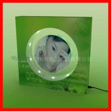Magnetic levitation photo frame display,acrylic frame,magnetic floating photo frame