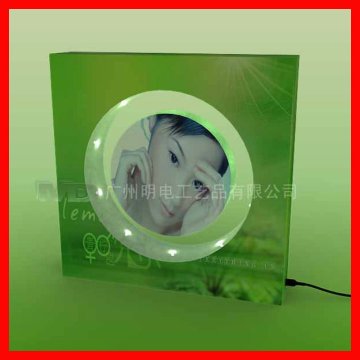 Magnetic levitation photo frame display,acrylic frame,magnetic floating photo frame