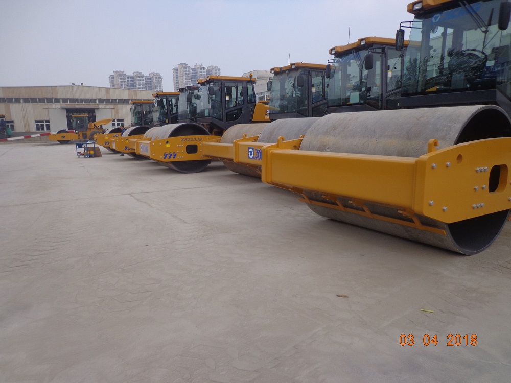 Roller Jalan Manual Getaran Xcmg 12 Ton Xcmg 12 Ton Vibratory Manual Road Roller
