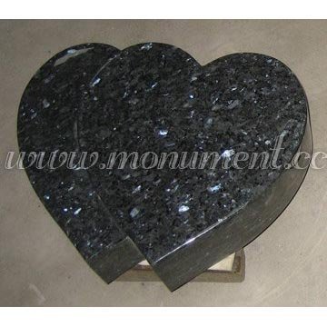 Double Heart Tombstone