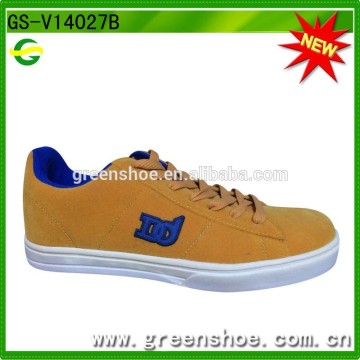 Latest Men Casual Shoes pictures