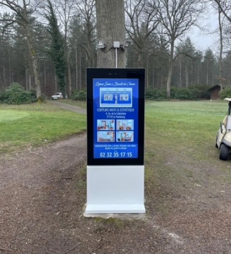 Floor Standing Outdoor Digital Signage