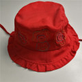 Baby Red Button Bucket Hat Dengan String