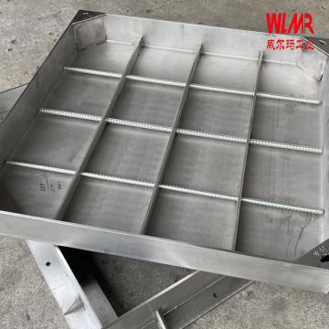 Outdoor Heavy-Duty Metal Manhole Cover