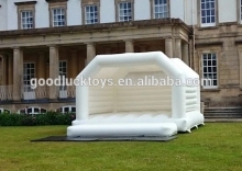adult inflatble white Bounce house for wedding