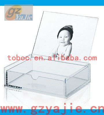 small clear hard plastic boxes