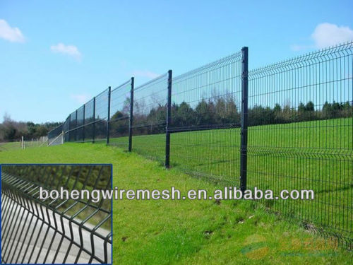 GALVANIZED WELDED WIRE MESH FENCE