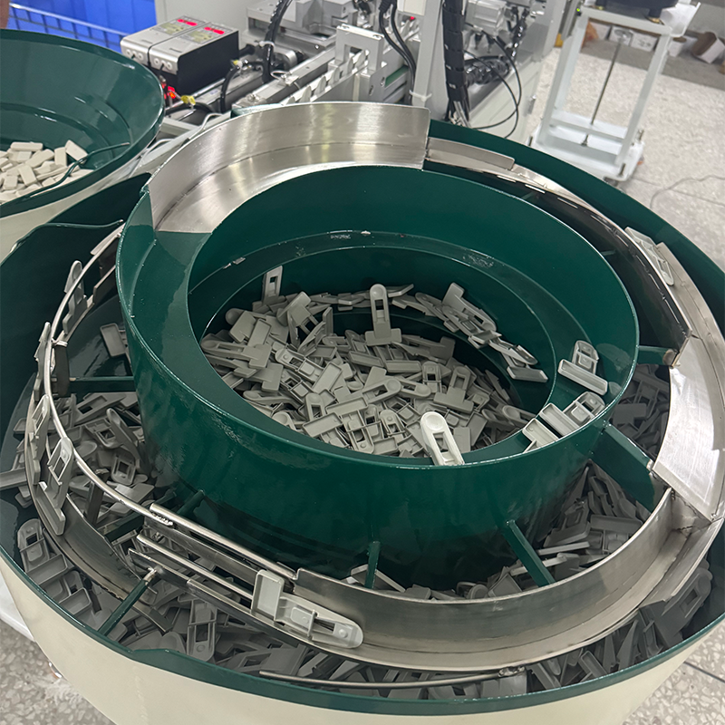 प्लास्टिक हैंगर बनाने की मशीन Plastic Hanger Making Machine