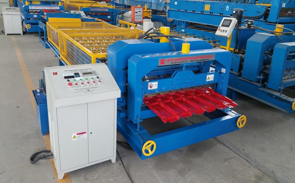 Colored Steel Glazed Tile Roof Roll forming machine