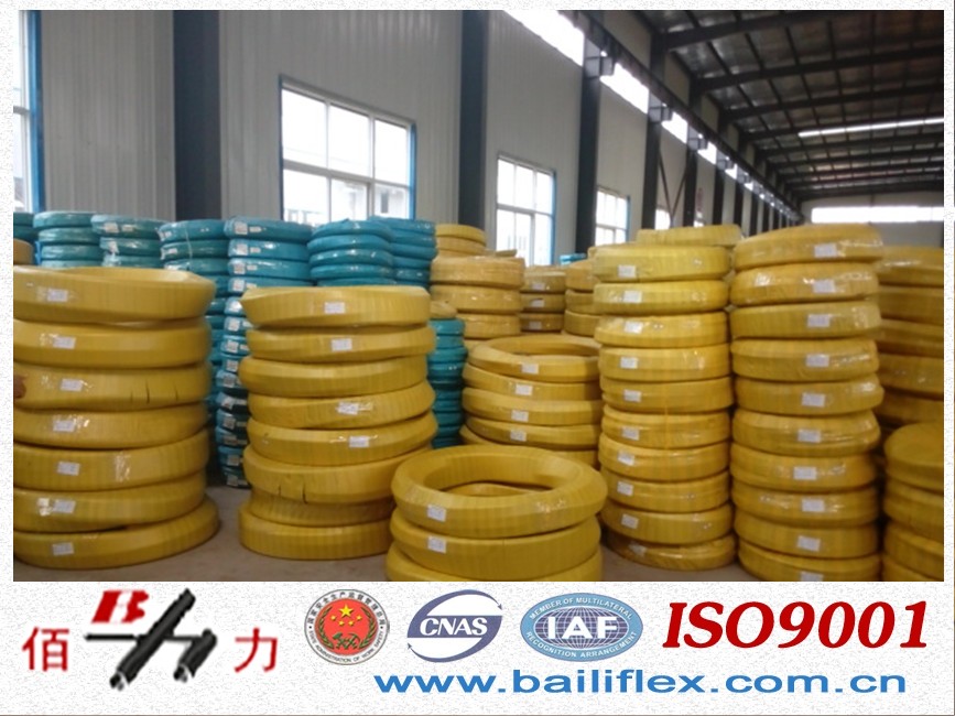 Smooth hydraulic hose EN 853 1SN - SAE 100 R1AT - ISO 1436-1 1SN/R1AT