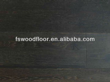 Light brushed carbonized oak engineered hardwood flooring