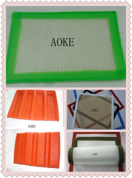 Silicone baking trays