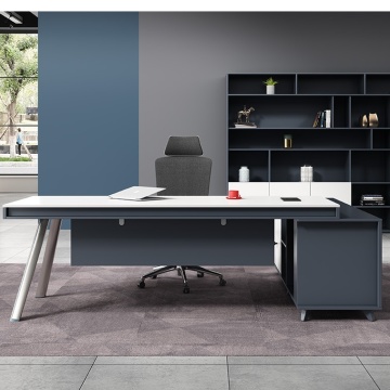 Chic Office Desk Manufacturer: Office and Desk Tables