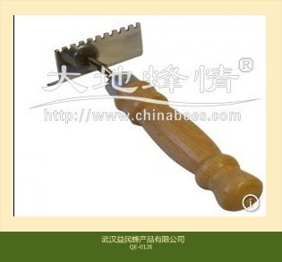beekeeping tool queen excluder cleaner