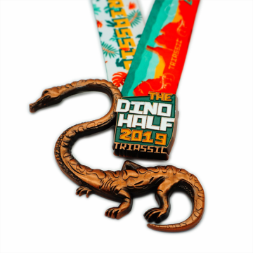 Medalla de parque temático de medio maratón de dinosaurio personalizado