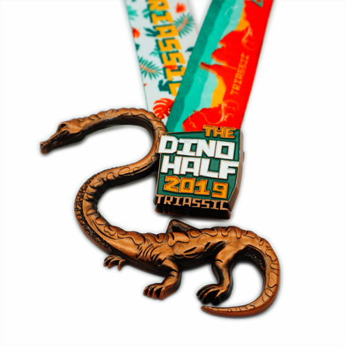 Medalha de parque temático de meia maratona de dinossauros personalizados