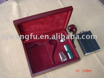 alcoholic drinks and tobacco packaging