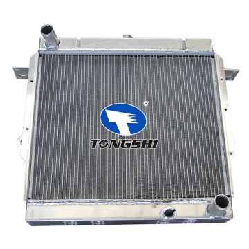 Aluminum Radiator for Toyota FJ70 MT 16400-61070
