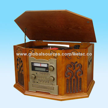 Nostalgia Turntable, Selects Function from CD Recorder, AM/FM Radio, Cassette Player, RCA Line-out
