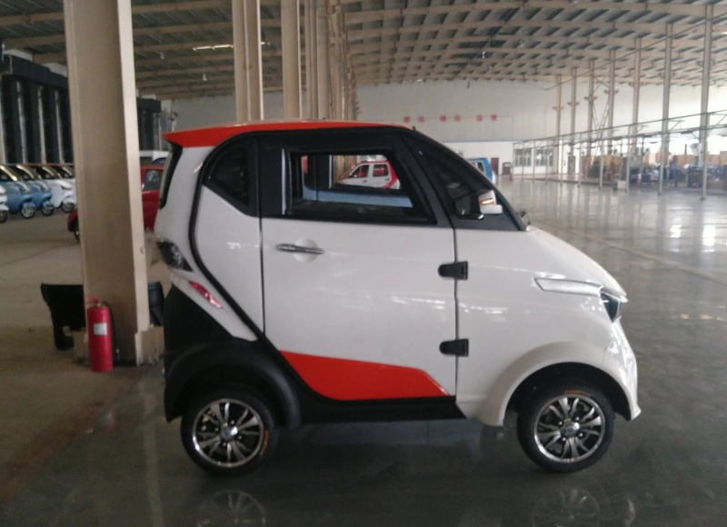 4 Wheel Drive Electric Mini Car with L6e EEC and Coc