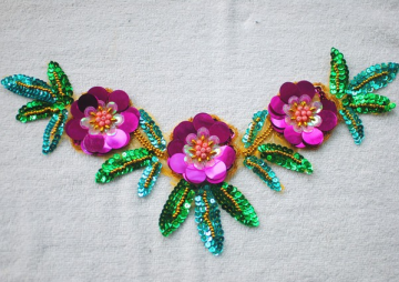 Nice design beaded rhinestone patches