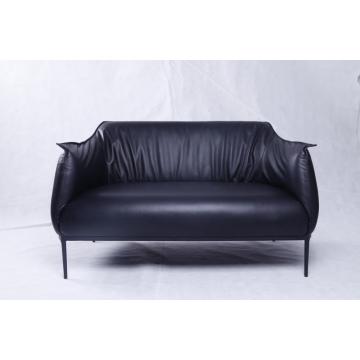 طراحی مدرن Archibald Loveseat توسط ژان ماری ماسو