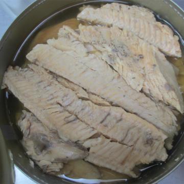 Poisson saumon sans os et sans peau en conserve