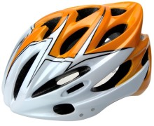 Riding helmet with Polycarbonate Shell