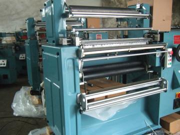 High speed elastic crochet machine