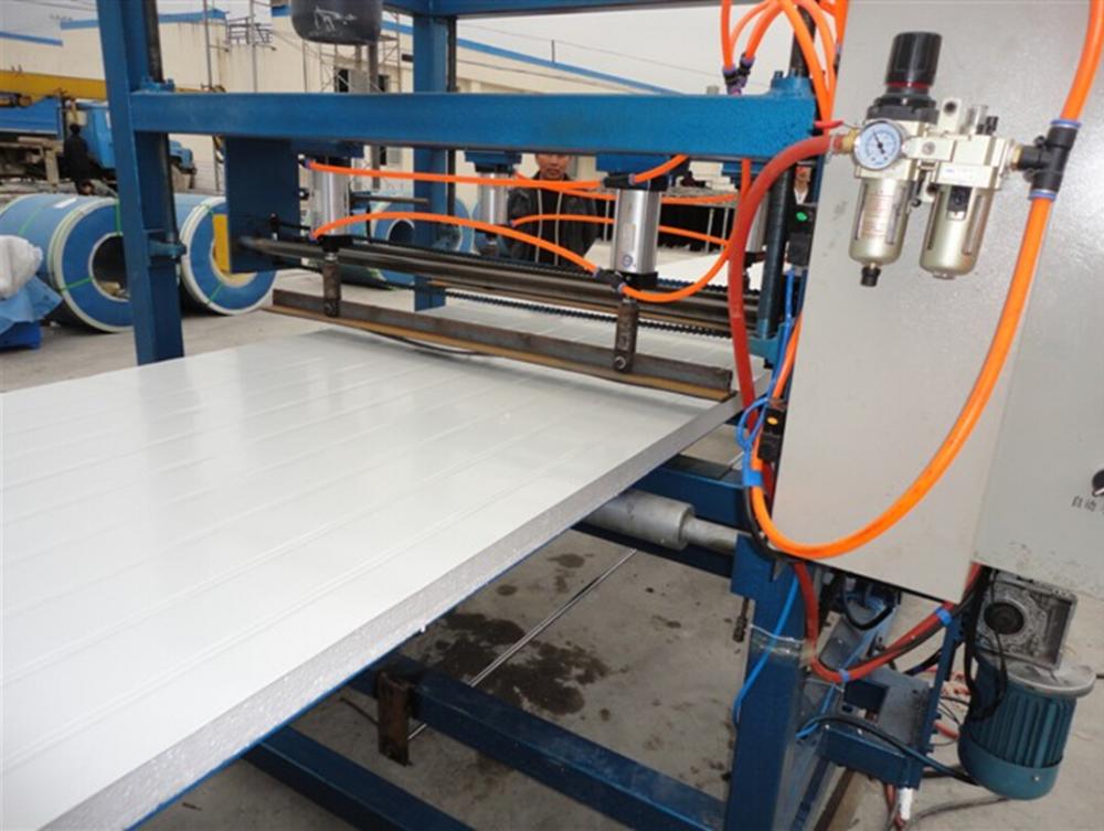 EPS Sandwich Roof Panel Production Line