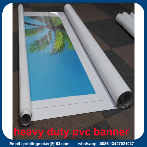 Banner in PVC lucido resistente con stampa UV