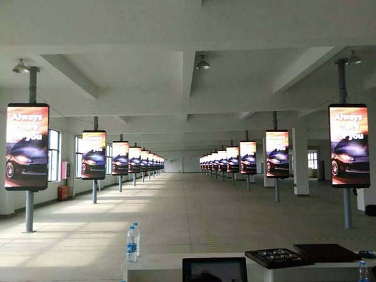 Outdoor -LED -Wandböde P4 Pole Display Workshop Outdoor Led Wall Billboards P4 Pole Display Workshop
